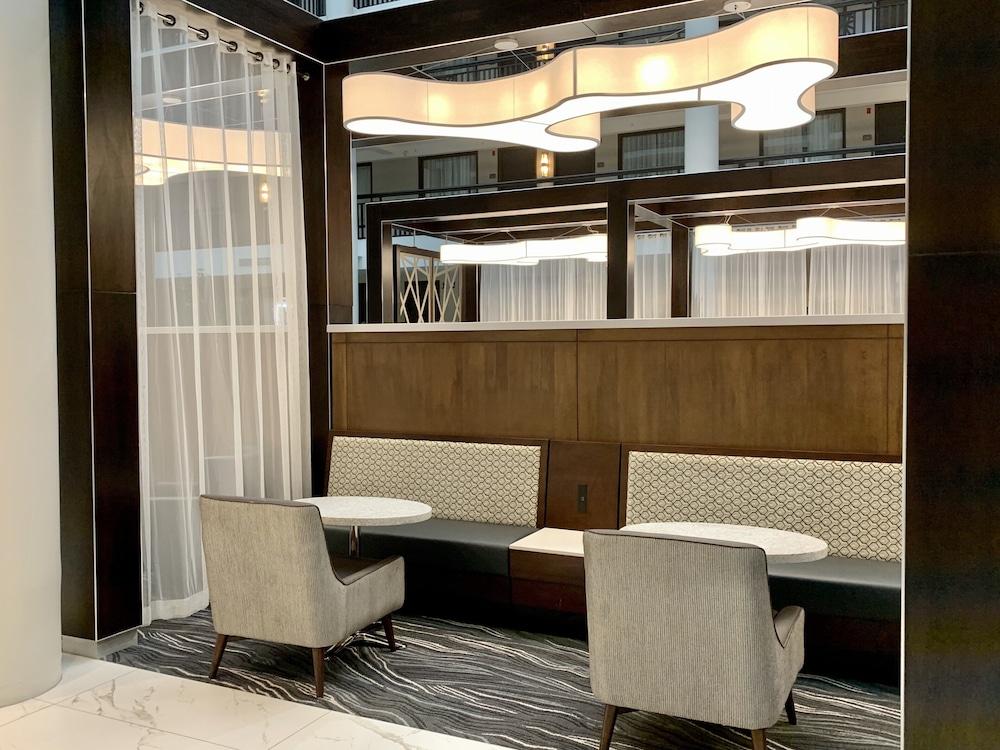 Embassy Suites Syracuse East Syracuse Buitenkant foto