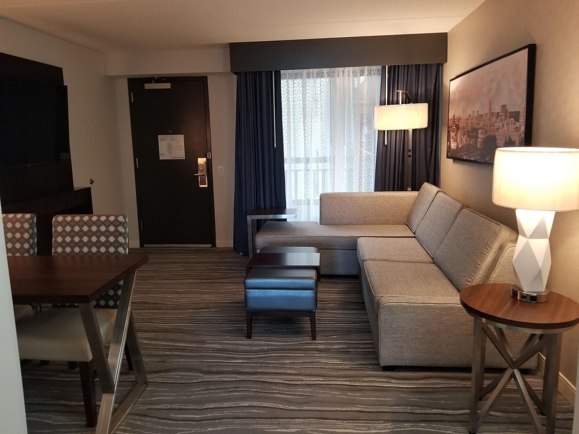 Embassy Suites Syracuse East Syracuse Buitenkant foto