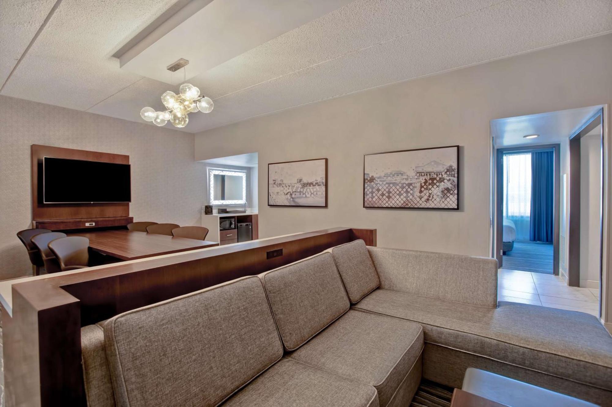 Embassy Suites Syracuse East Syracuse Buitenkant foto