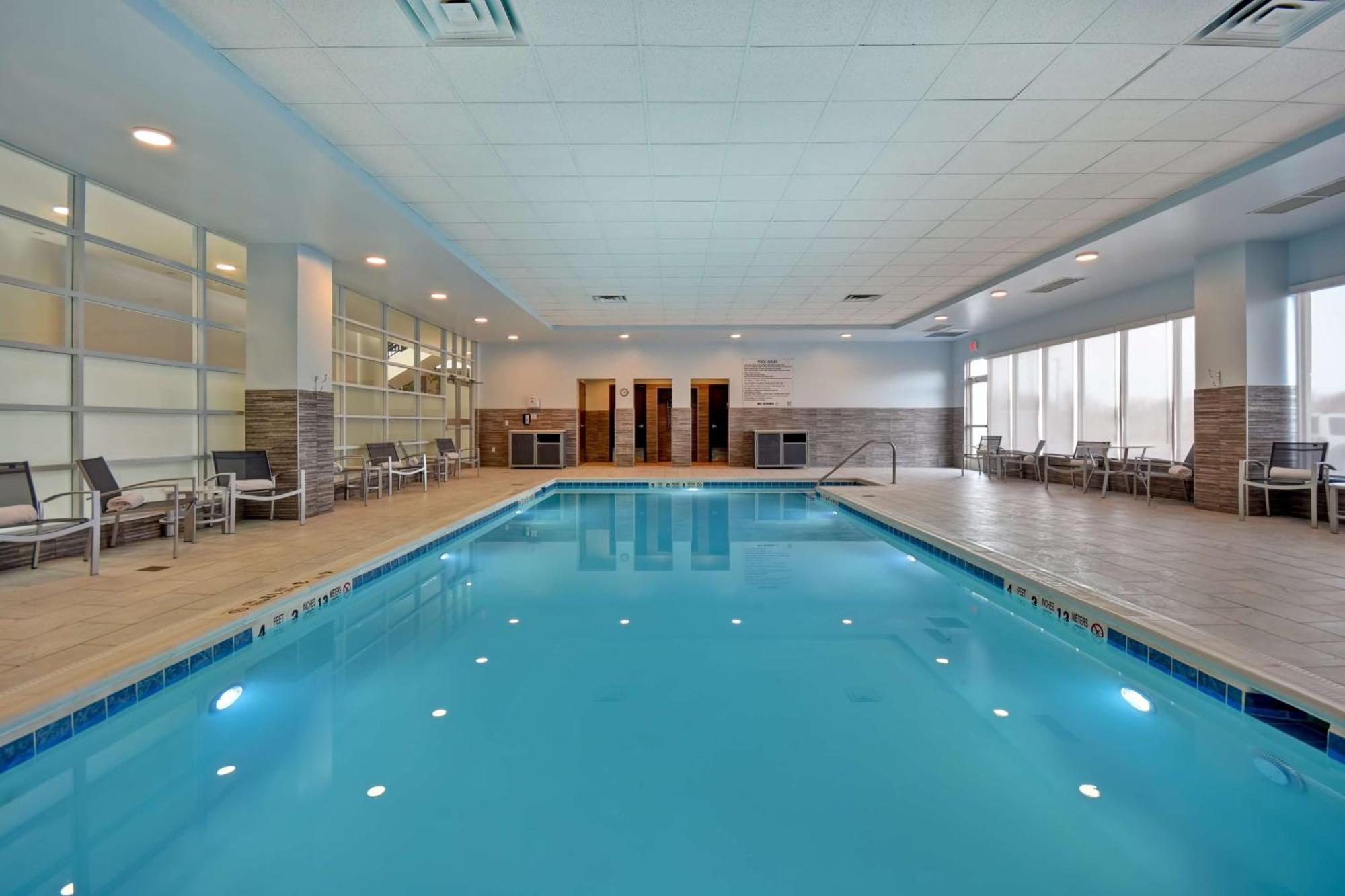 Embassy Suites Syracuse East Syracuse Buitenkant foto