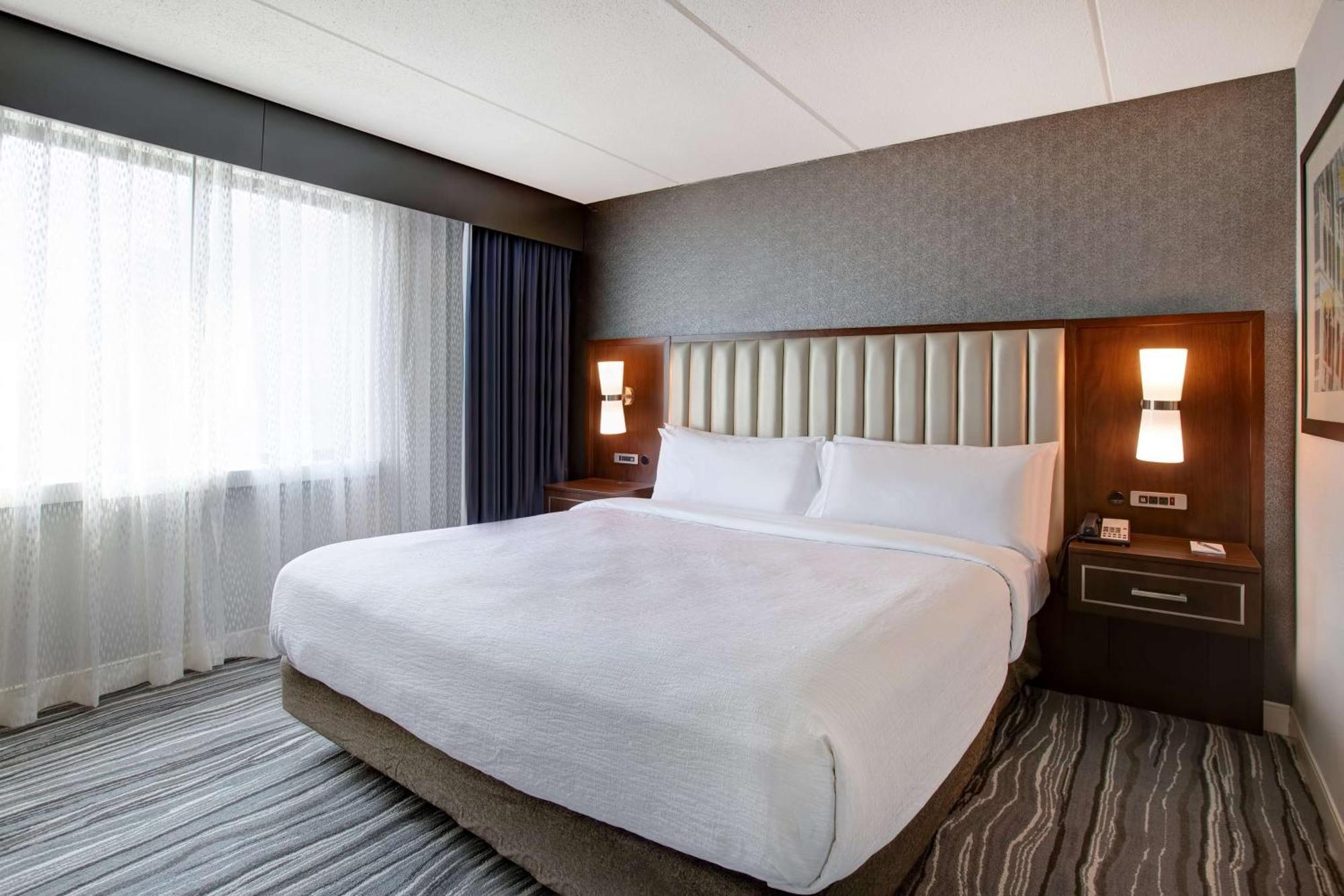 Embassy Suites Syracuse East Syracuse Buitenkant foto